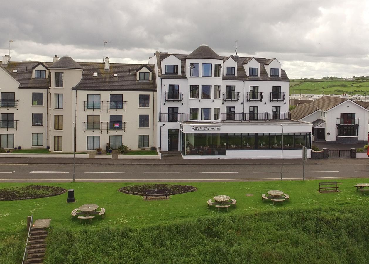 Bayview Hotel Bushmills Exterior photo